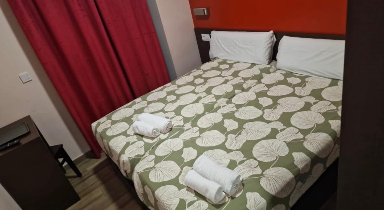 Hostal Corazon De Madrid 3 — Fotos 2